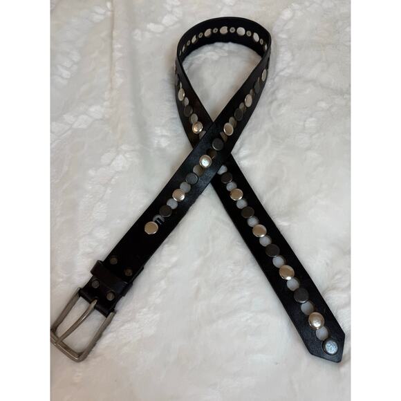 BRAVE Gordic Gump Belt Black Leather Italian Buckle Rivet Size 32 Ethically Made - Picture 3 of 12